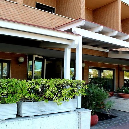 Hotel Bellariva Pescara Exterior photo