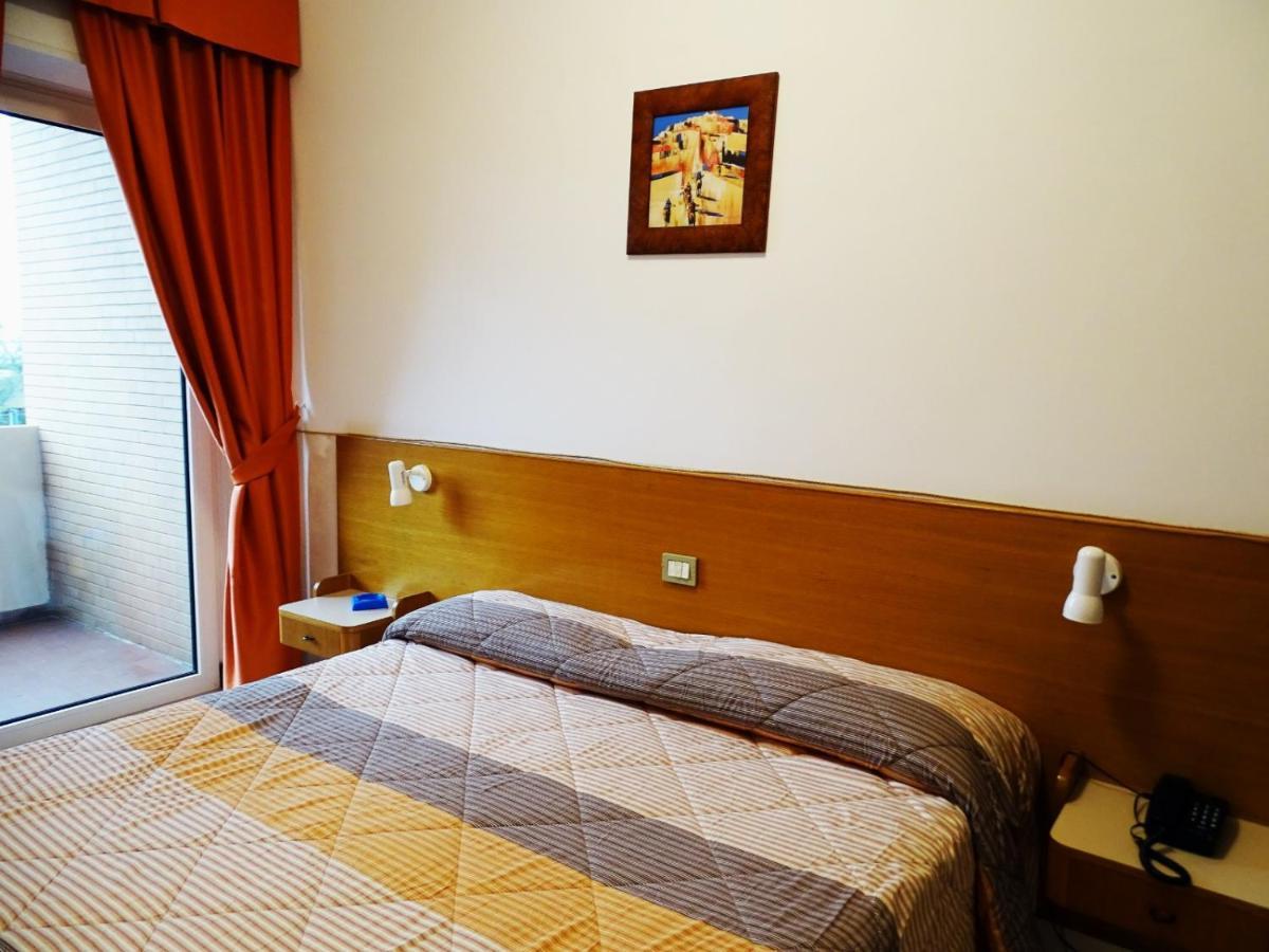 Hotel Bellariva Pescara Exterior photo