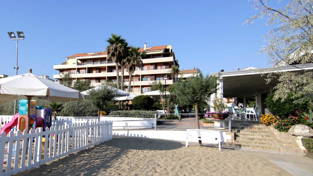 Hotel Bellariva Pescara Exterior photo